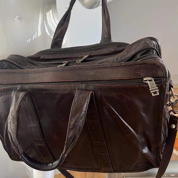 TUMI Alpha Brown Leather Soft Expandable Brief Travel Briefcase w/Shoulder Strap - Picture 7 of 16